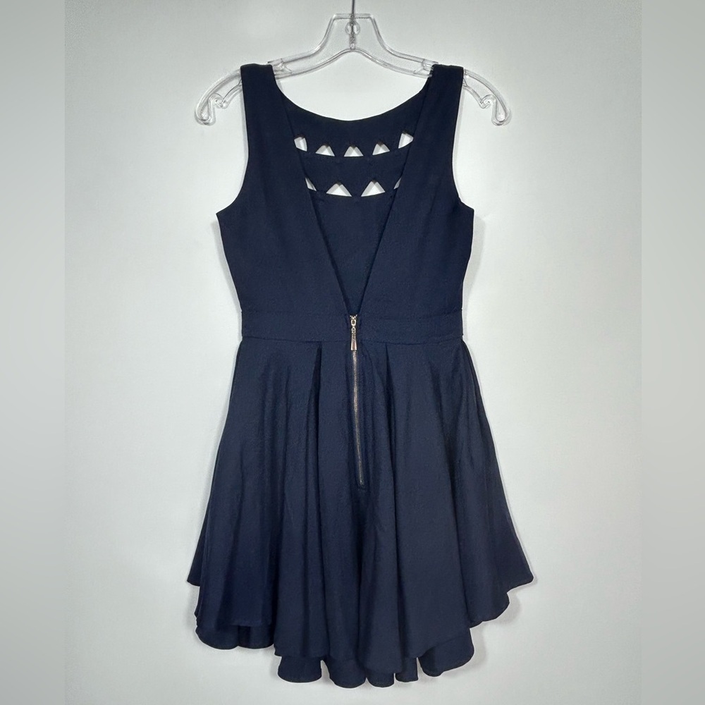 LULU’S Exclusive Flirting with Danger Cutout Navy Blue Dress Size S - Picture 7 of 13